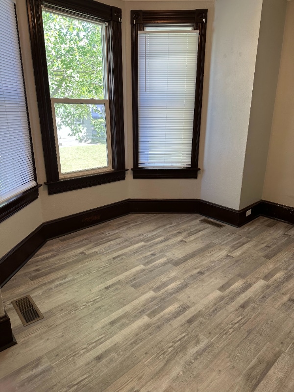 Building Photo - 929 Redfield St