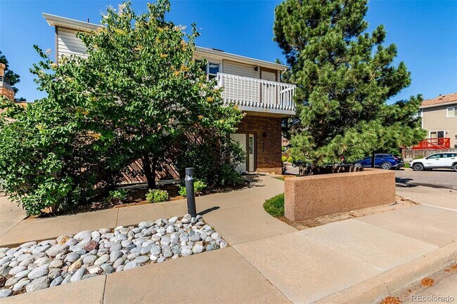 Building Photo - 4676 S Dillon Ct