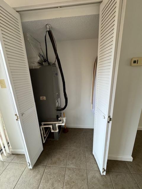 Building Photo - 303 3rd St