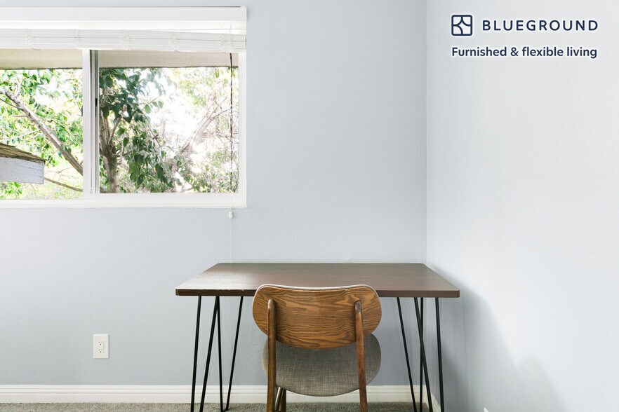 Building Photo - 235 Arlington Rd