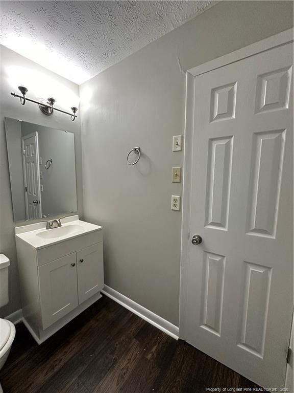 Building Photo - 4933 Ellsworth Dr