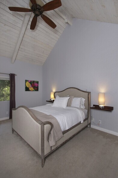 Brand new King size bed in the Master - 78205 Cortez Ln