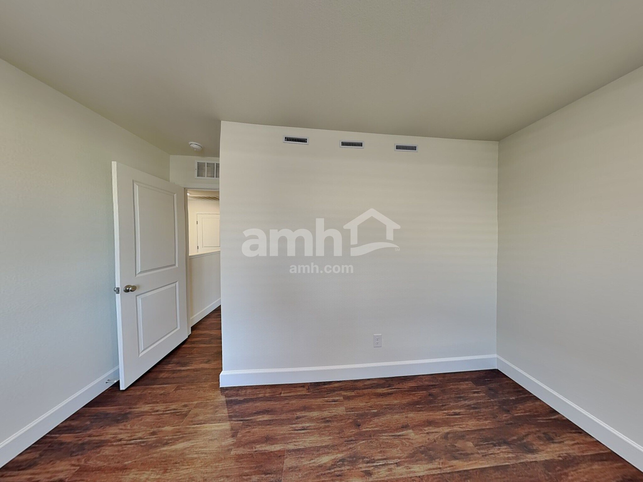 Building Photo - 8844 Carmine Cob Ave