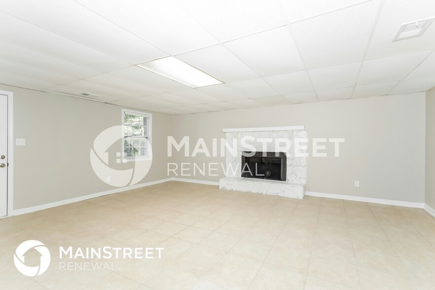 Building Photo - 3605 Tate Rd