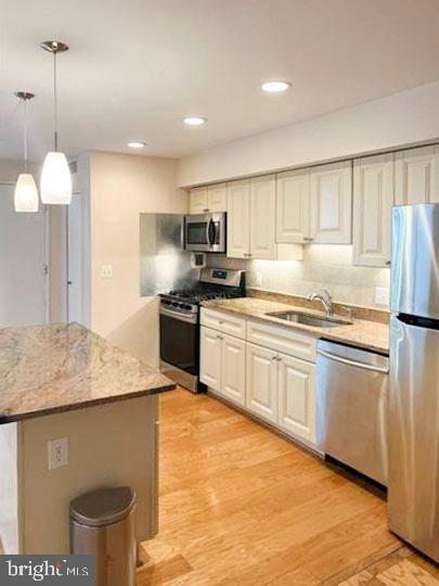 Building Photo - 7513 Spring Lake Dr