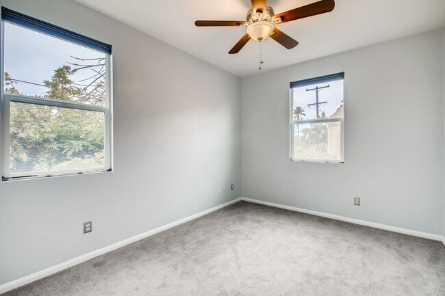 Building Photo - Fantastic 4 Bedroom House in Central San Diego Available in August!!