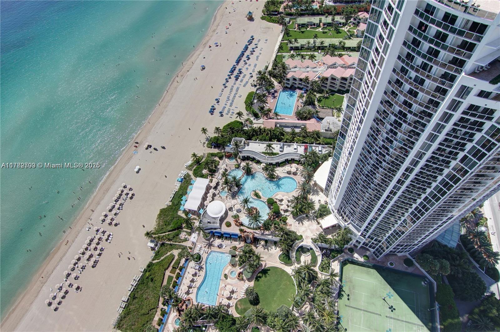 Building Photo - 18101 Collins Ave