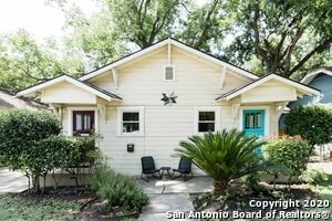 Building Photo - 474 E Magnolia Ave