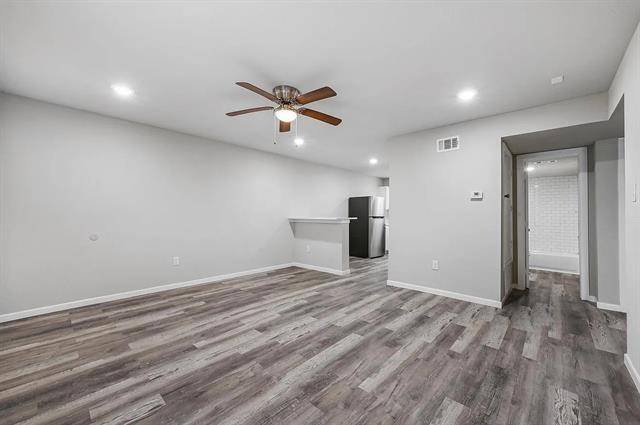 Building Photo - 500 US-75