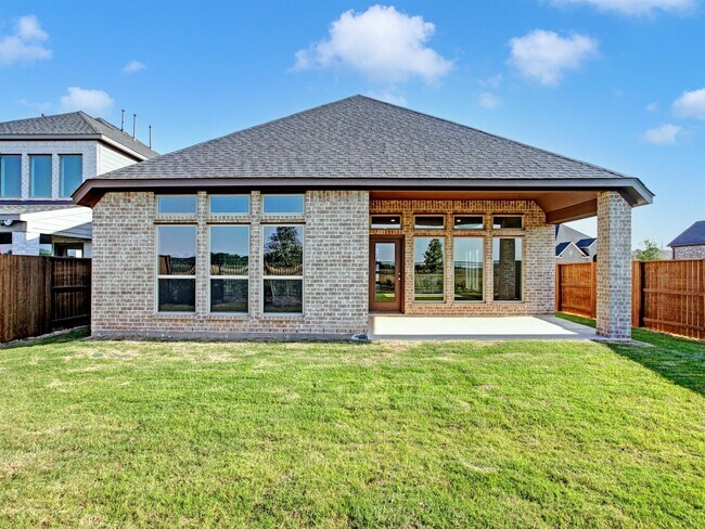 Building Photo - 6634 Waxbill Rd