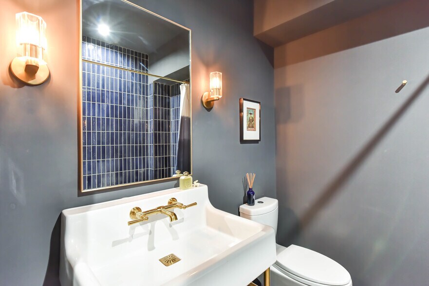 Building Photo - 1349 Randolph St NW