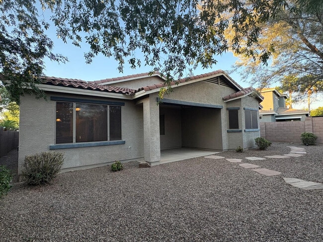 Building Photo - 18643 E Superstition Dr