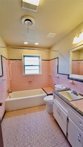 Building Photo - 3010 Inspiration Dr