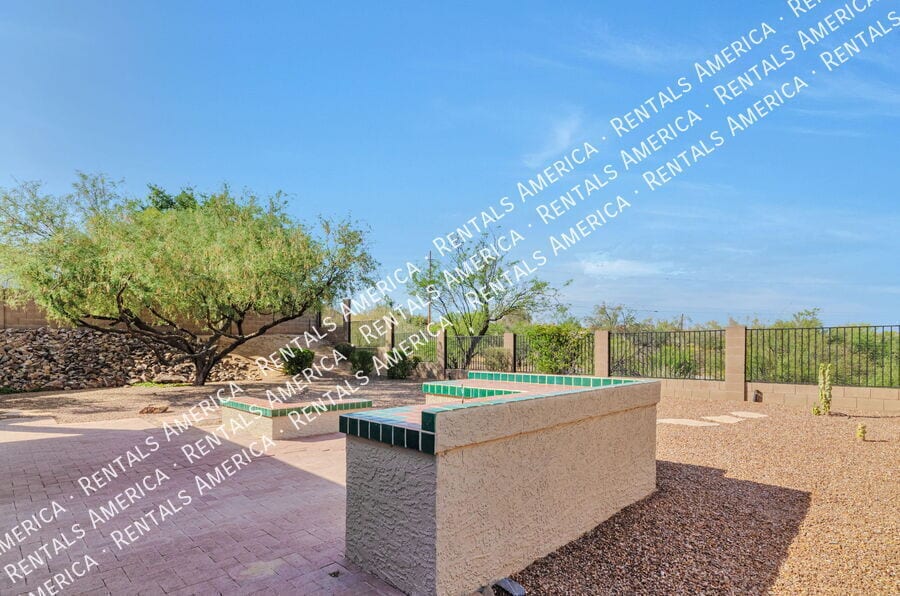 Building Photo - 2312 W Mystic Mountain Dr