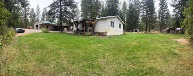 Building Photo - 39210 N Ponderosa Ln