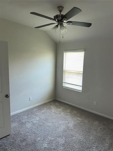 Building Photo - 528 Jameson