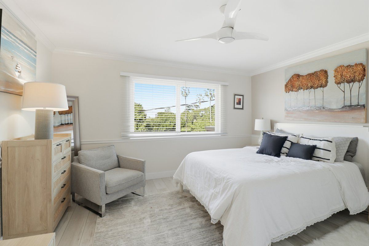 Building Photo - 6400 Pacific Ave