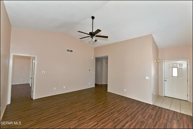 Building Photo - 4100 Tierra Venado Dr