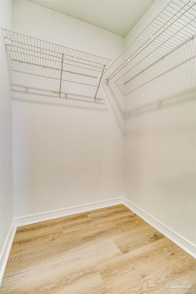 Building Photo - 9144 Sebring Dr