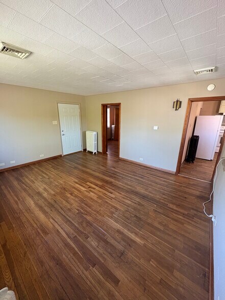 Primary Photo - 203 Indianapolis Ave