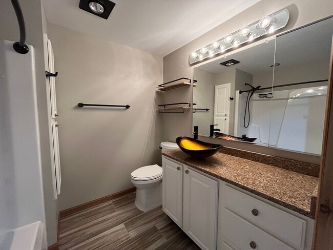 Building Photo - Beautiful 4 Bedroom 3 Bath Home in Cloquet...