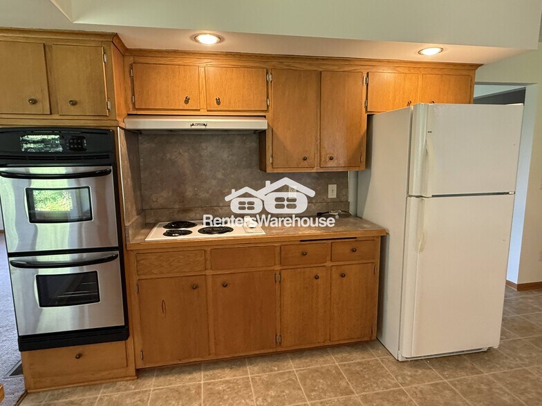 Building Photo - 17707 Ward Lake Dr NW