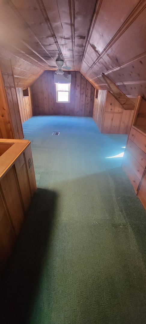 Building Photo - Single 3 bedroom 1 bath home located in Ma...