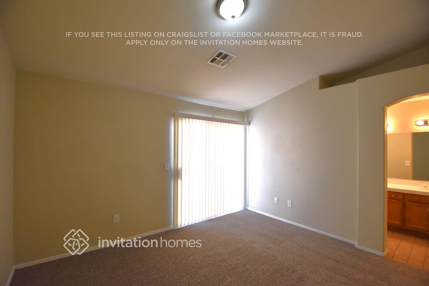 Building Photo - 1516 Los Alamos Dr