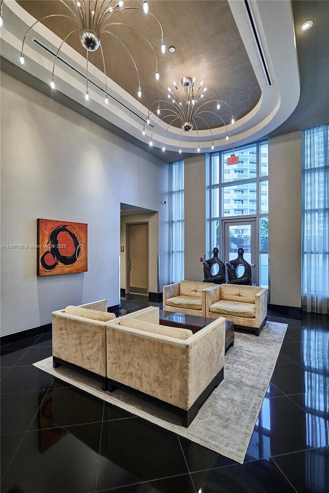 Building Photo - 3101 S Ocean Dr