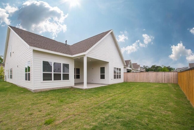 Building Photo - 2344 Goldenglade Dr