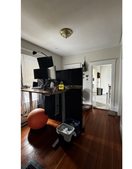 Building Photo - 80 Summer St