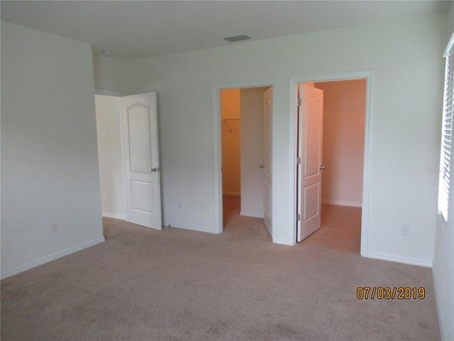 Building Photo - 3662 Maidencain St