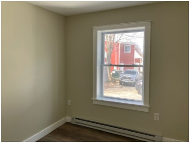 Building Photo - 24 Main St