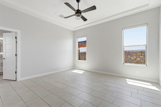 Building Photo - Modern Corner Home | 4 Bedrooms | 2.5 Bathrooms | Covered Outdoor Living