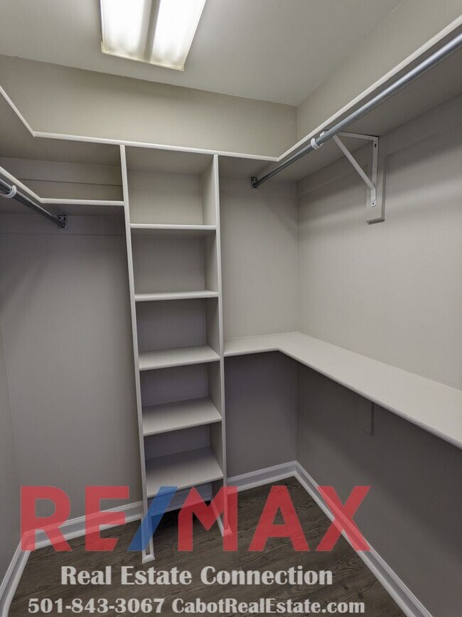 Building Photo - Sorry No Smoking and Pets Permitted with R...