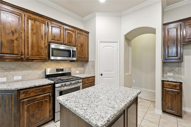 Building Photo - 3018 Fairland Dr