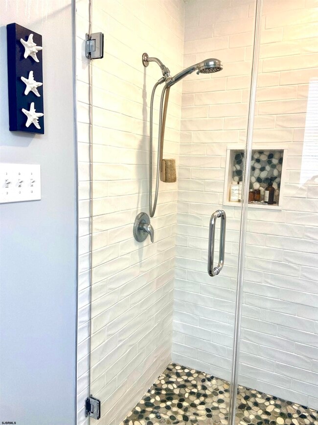 Building Photo - 9103 Amherst Ave