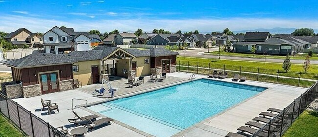 Building Photo - Luxury Gated Townhome in Star – Available Soon!