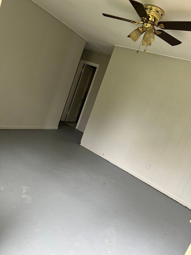 Building Photo - First Month Free!!