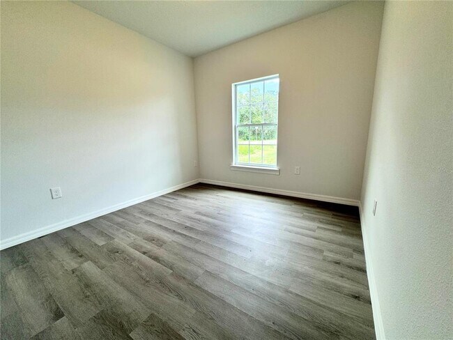 Building Photo - 1310 Tallahassee Ct