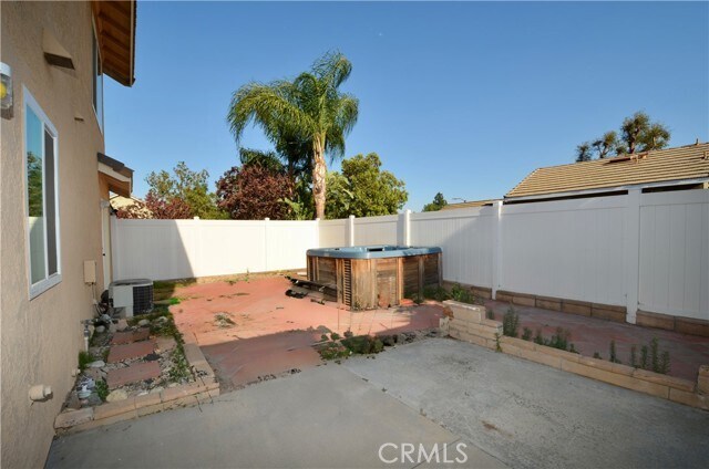 Building Photo - 12283 Mint Ct
