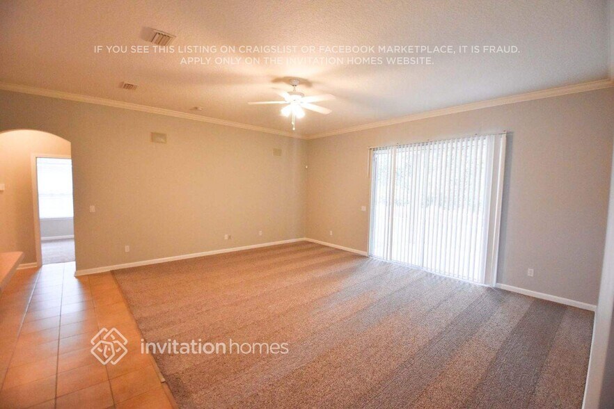 13743 Devan Lee Dr E 13743 Devan - 13743 Devan Lee Dr E Jacksonville Fl Building Photo 