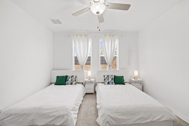 Building Photo - 116 Thurman Holt Rd