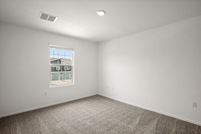 Building Photo - 7201 Spotted Leaf Wy