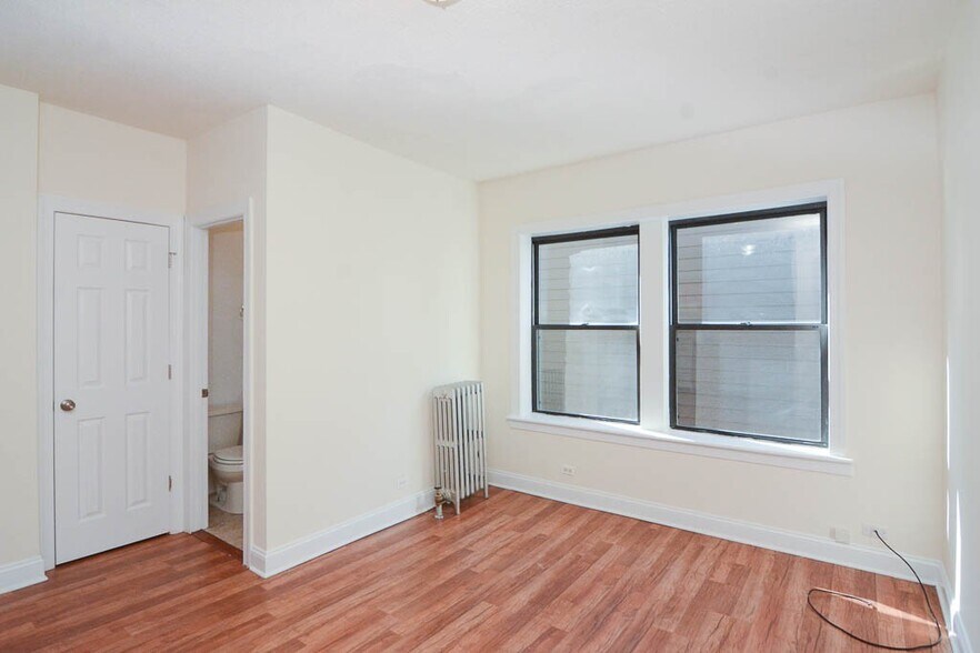 Building Photo - 1742 N Humboldt Blvd