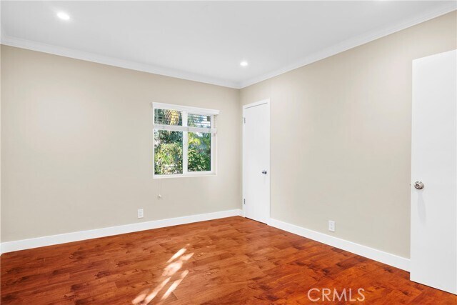 Building Photo - 5318 Alhama Dr