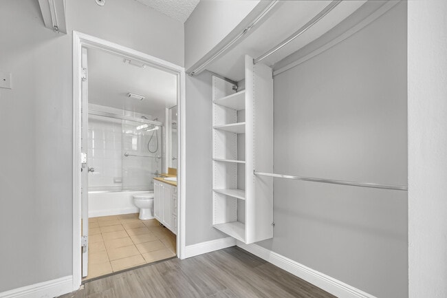 Building Photo - 651 Okeechobee Blvd