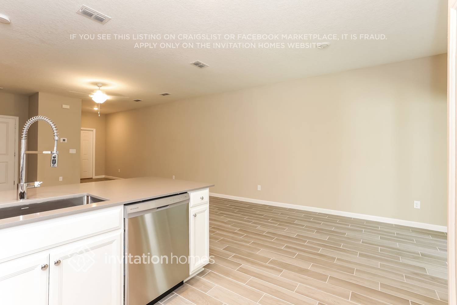 Building Photo - 653 Cherry Ridge Dr