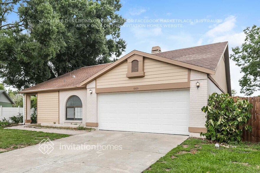 Building Photo - 1003 Pinehaven Ct