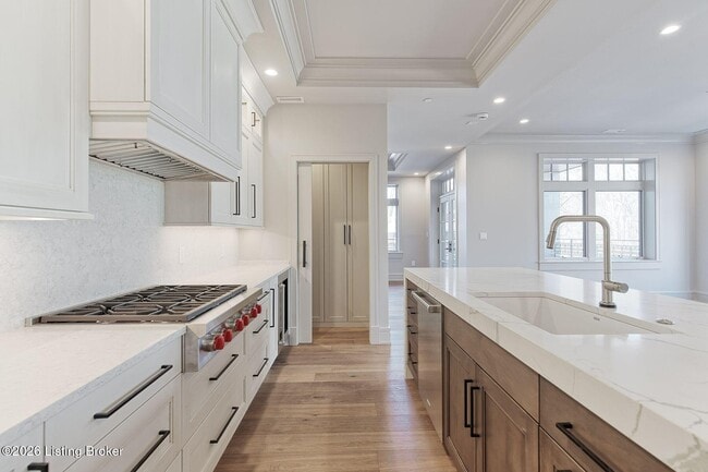 Building Photo - 1576 Cherokee Rd